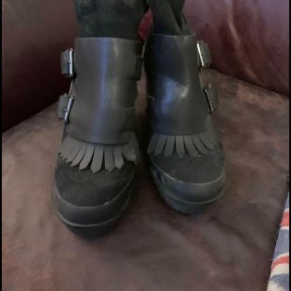 Funky hunter rain boots - Picture 3 of 5